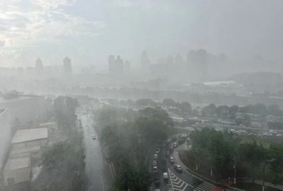 Tempestade provoca alagamentos nas Marginais Tietê e Pinheiros em São Paulo tempestade-provoca-alagamentos-nas-marginais-tiete-e-pinheiros-em-sao-paulo