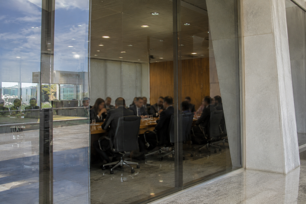 Ministério da Fazenda fortalece articulação nacional sobre apostas em reunião do Sinapo ministerio-da-fazenda-fortalece-articulacao-nacional-sobre-apostas-em-reuniao-do-sinapo